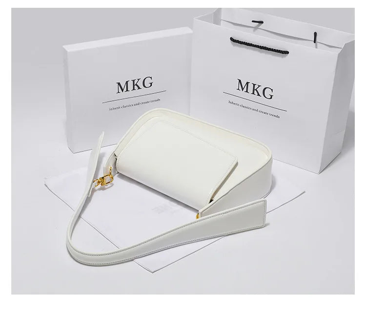 Bolsa Baguette Eveline Branco